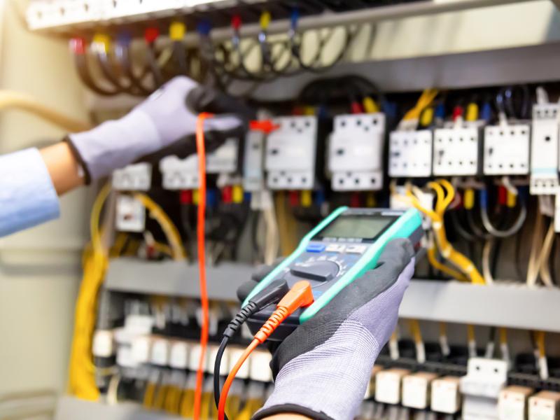 Know What to Ask a Commercial Electrician Before Your Project Begins